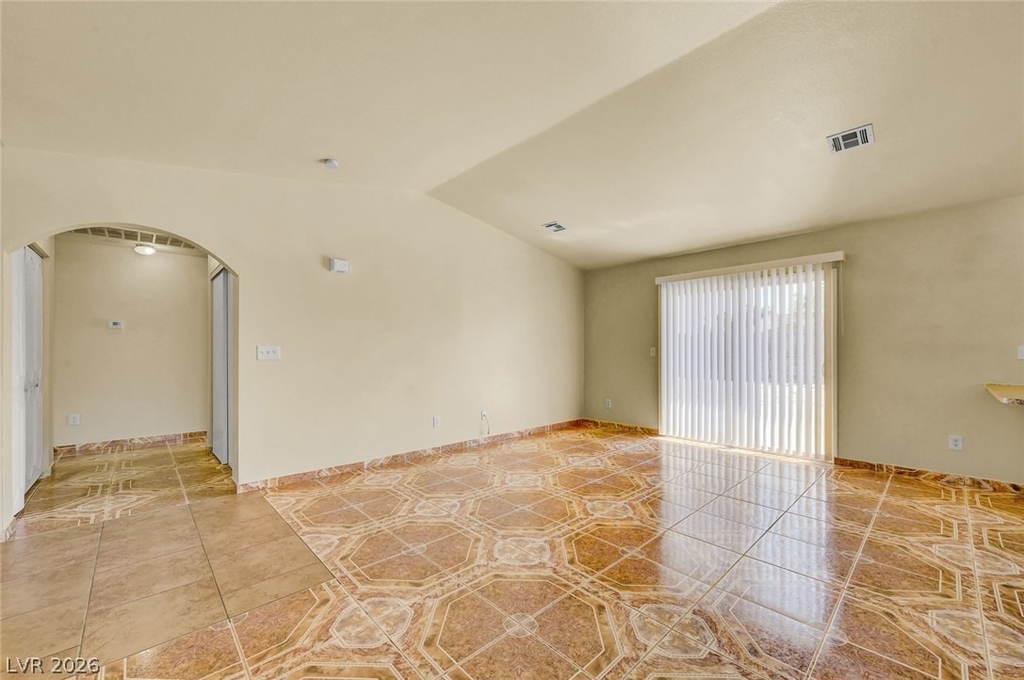 2739 E Colton Avenue - Photo 7