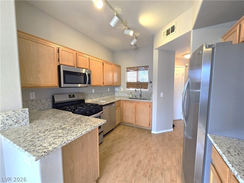 1050 E Cactus Avenue - Photo 9