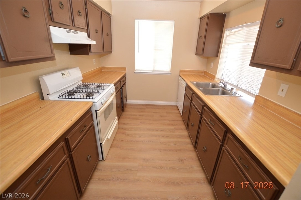 5267 Del Gado Drive - Photo 5