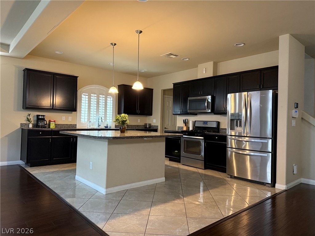 6073 Crown Palms Avenue - Photo 7