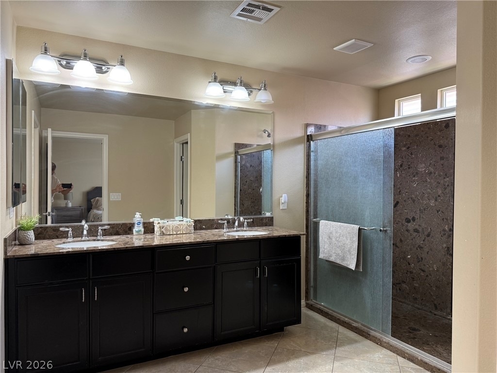 6073 Crown Palms Avenue - Photo 13