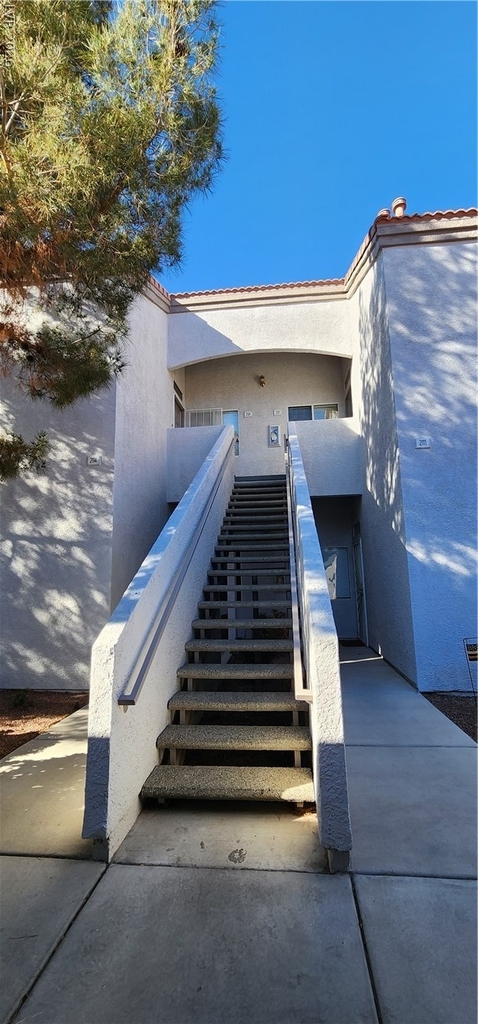 700 Carnegie Street - Photo 0