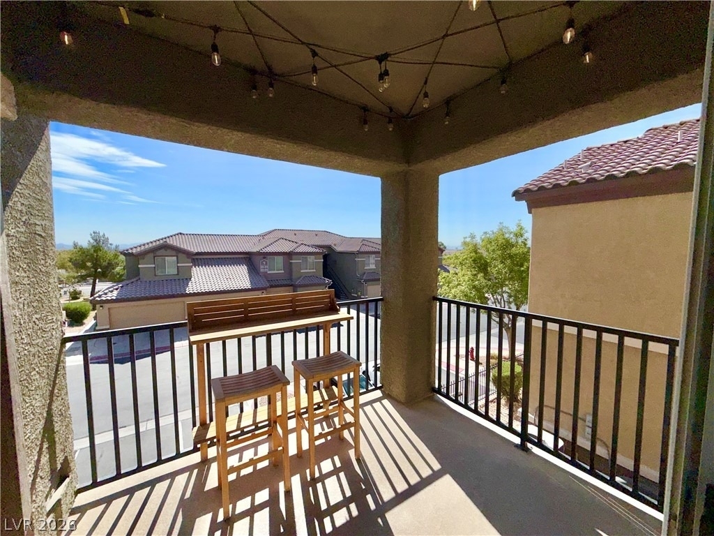 6868 Sky Pointe Drive - Photo 12