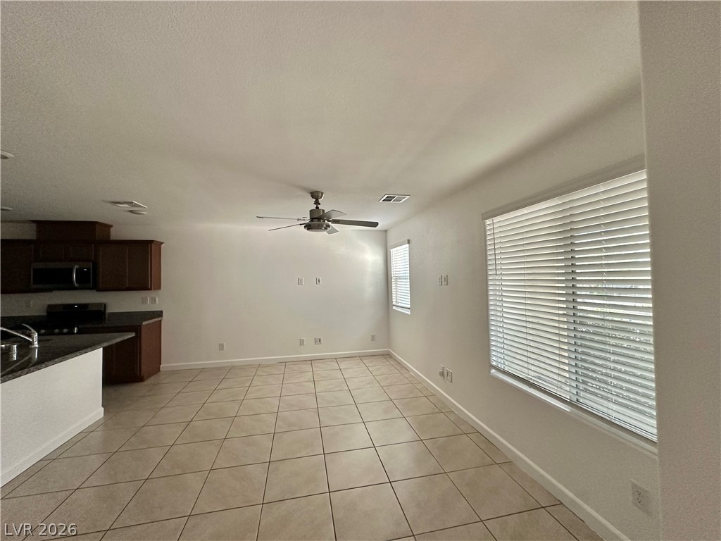 3638 Tripoli Cove Avenue - Photo 4
