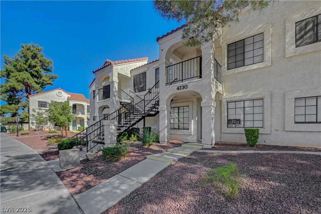 4730 Nara Vista Way - Photo 31
