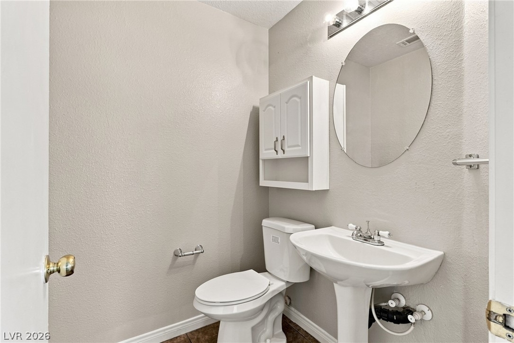 8713 Majestic Pine Avenue - Photo 16
