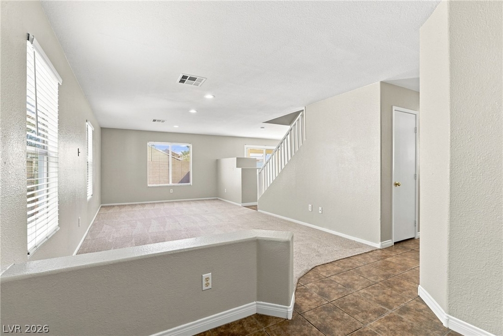 8713 Majestic Pine Avenue - Photo 4
