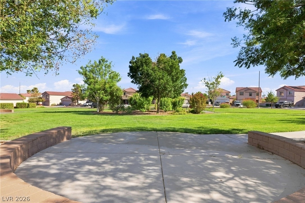 8713 Majestic Pine Avenue - Photo 48