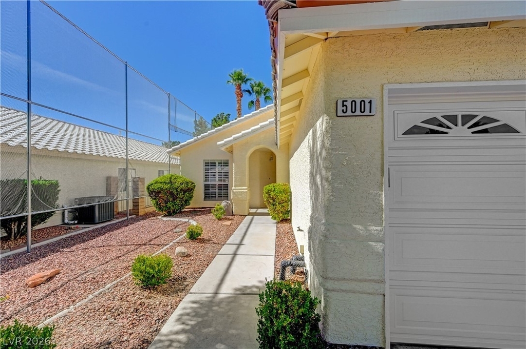 5001 Cedar Lawn Way - Photo 6