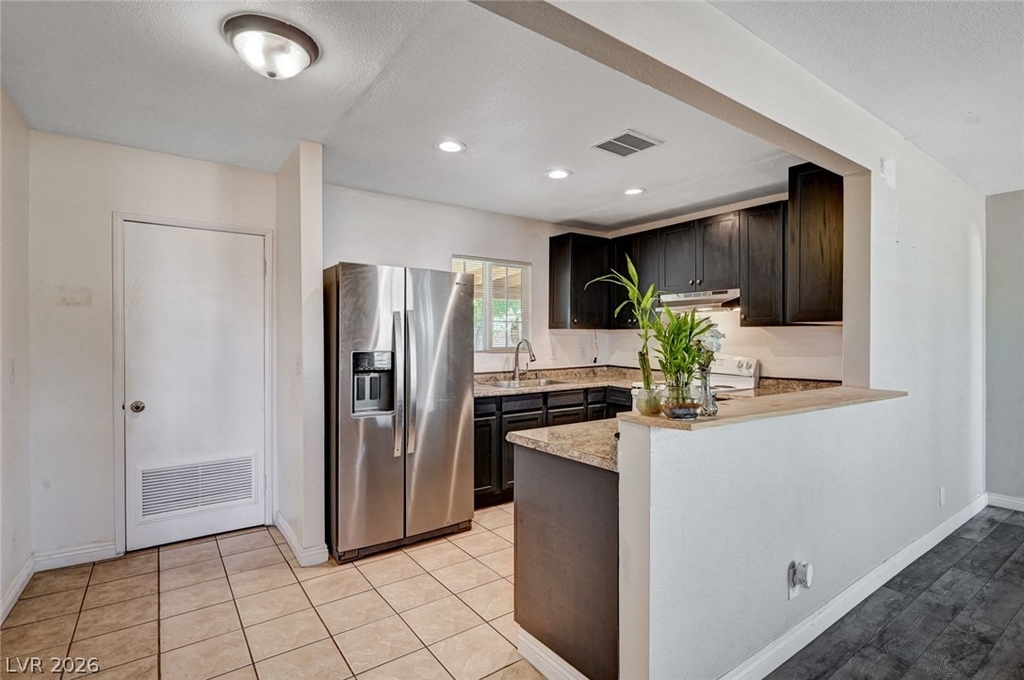 1720 E Carson Avenue - Photo 11