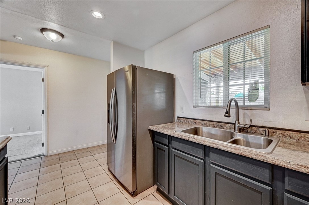 1720 E Carson Avenue - Photo 15