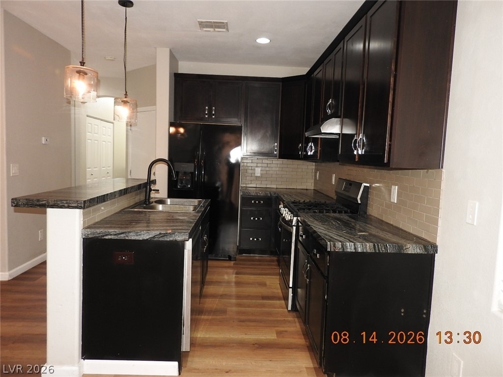8416 Viansa Loma Avenue - Photo 8