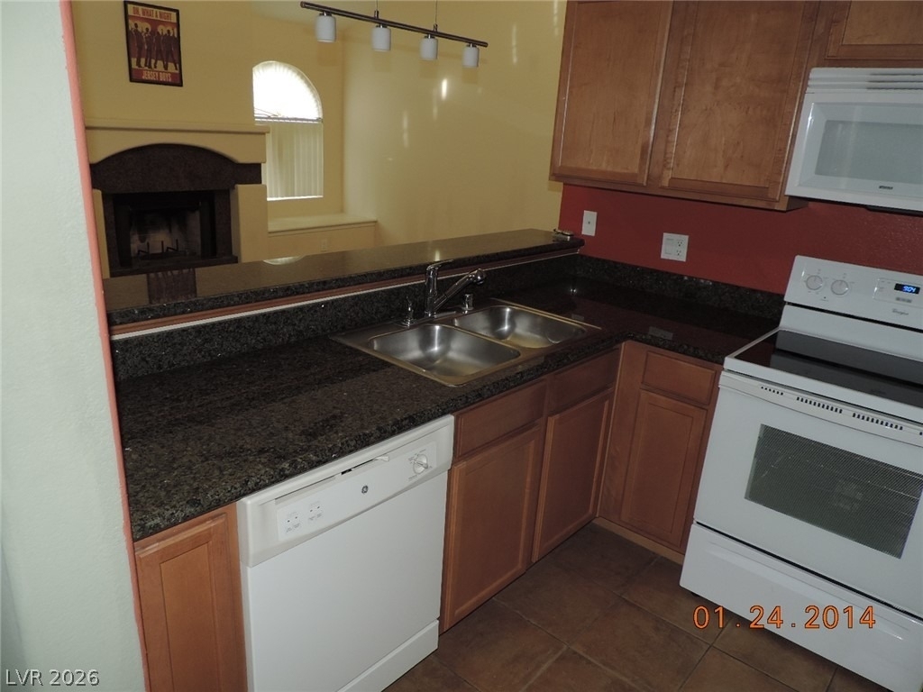 3145 Flamingo Road - Photo 7