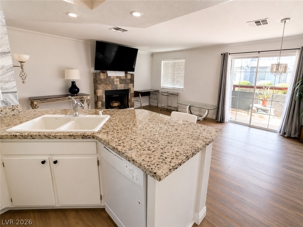 8600 W Charleston Boulevard - Photo 5