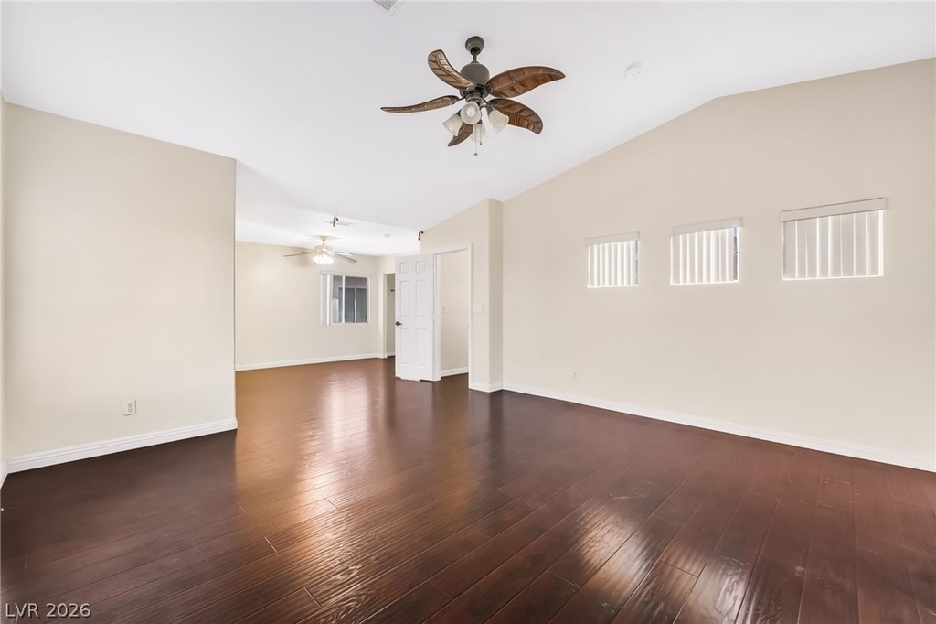 5905 Crumbling Ridge Street - Photo 15