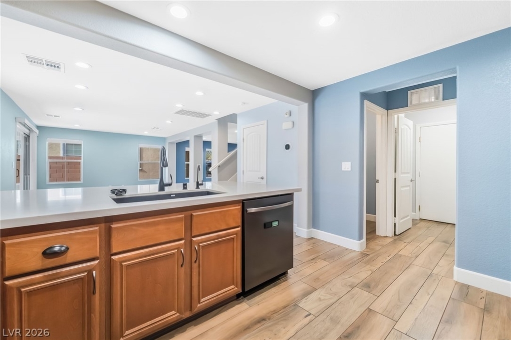 6097 Honeysuckle Ridge Street - Photo 8