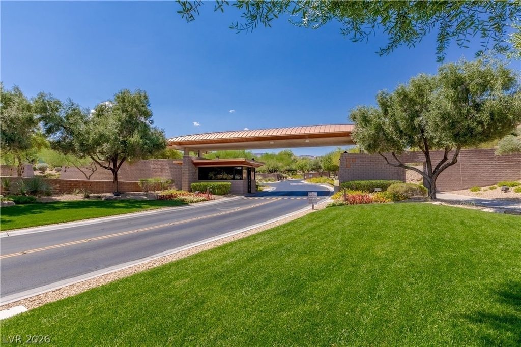 47 Pristine Glen Street - Photo 46