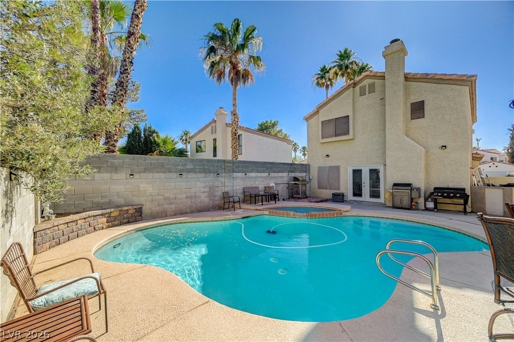 2064 Waverly Circle - Photo 45