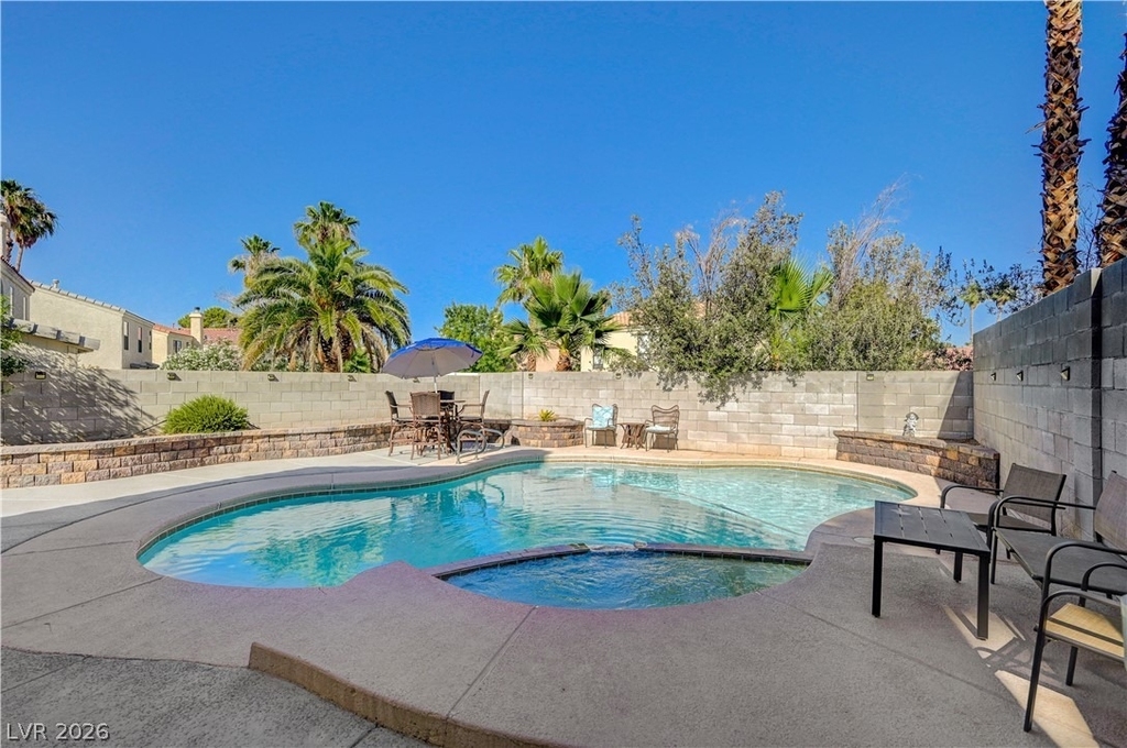 2064 Waverly Circle - Photo 40