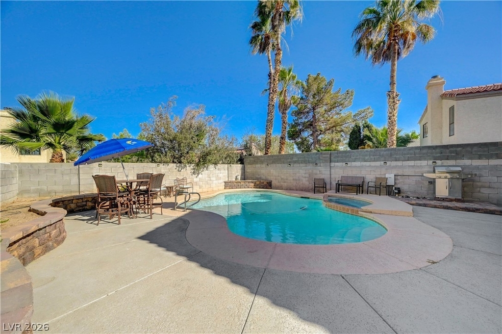 2064 Waverly Circle - Photo 47