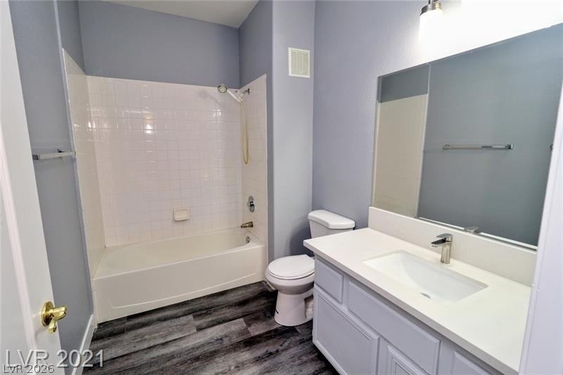 9901 Trailwood Drive - Photo 7