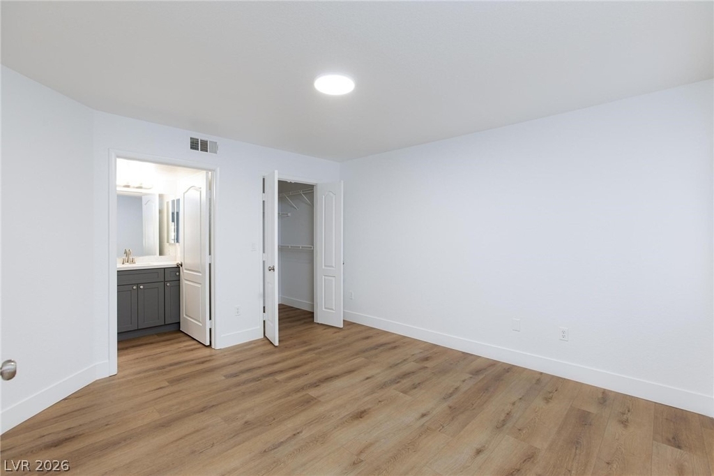 5055 W Hacienda Avenue - Photo 18