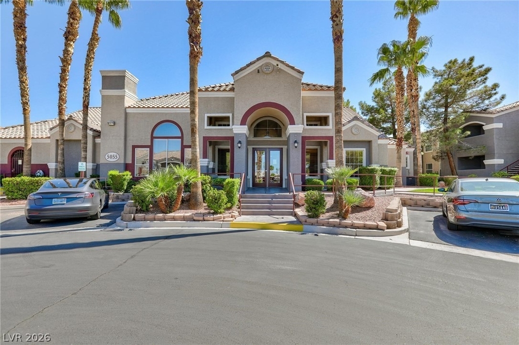 5055 W Hacienda Avenue - Photo 3
