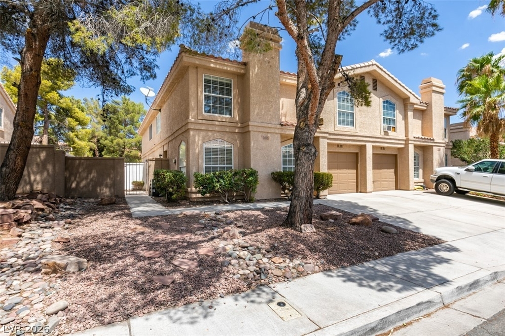2838 Dawn Crossing Drive - Photo 2
