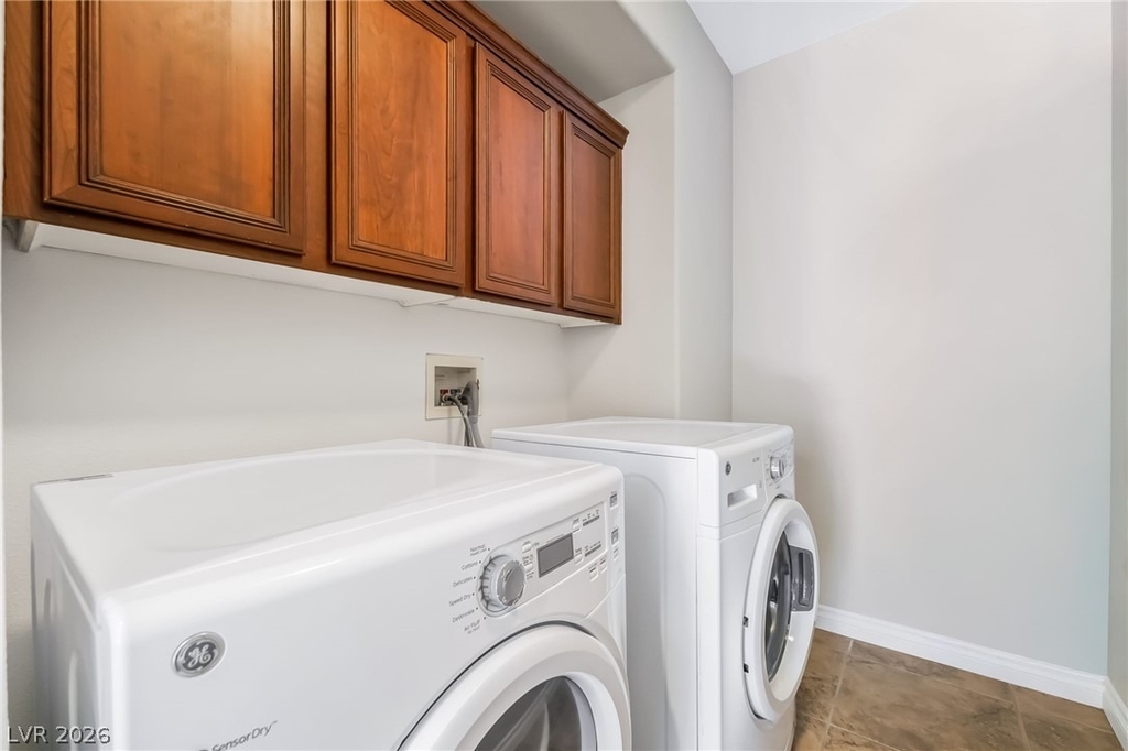 7261 Madarang Avenue - Photo 16