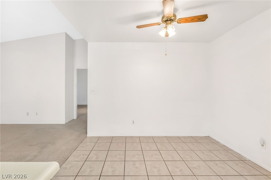 4656 Bumblebee Circle - Photo 6