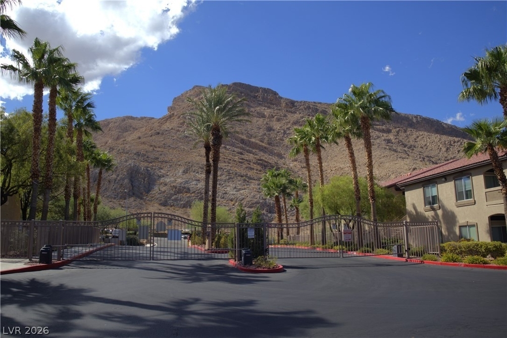 3504 Desert Cliff Street - Photo 26