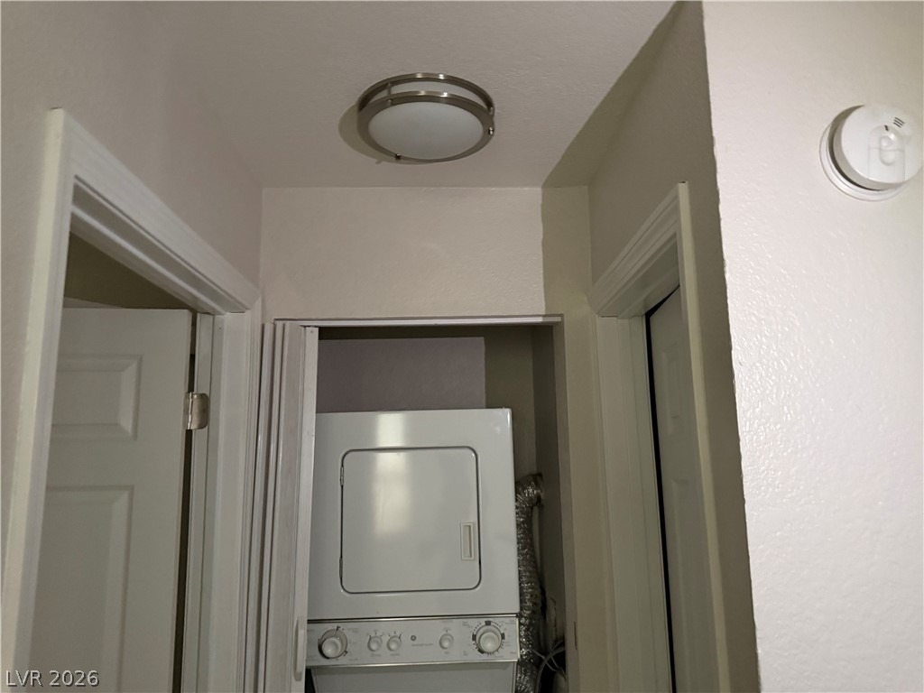 530 Elm Drive - Photo 8