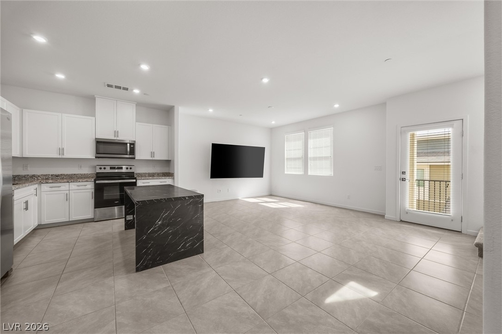 6118 Garden Oasis Street - Photo 9