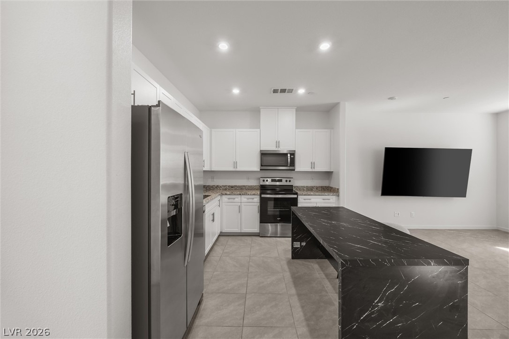 6118 Garden Oasis Street - Photo 11