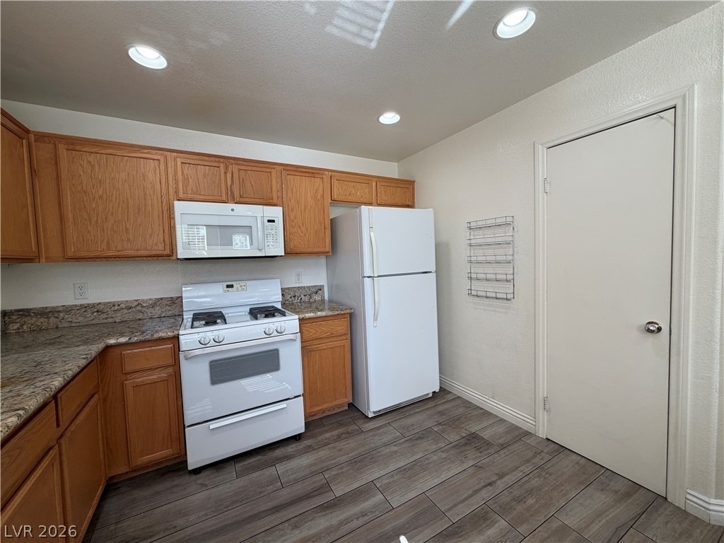 10381 Coyote Cub Avenue - Photo 6