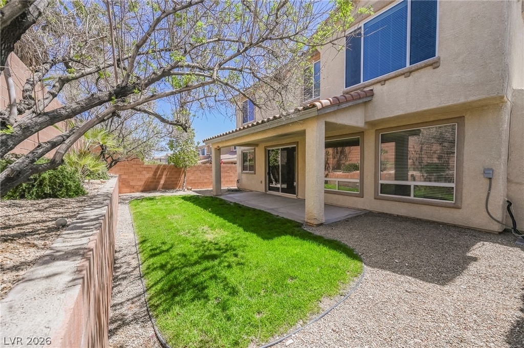 11764 Via Esperanza Avenue - Photo 4