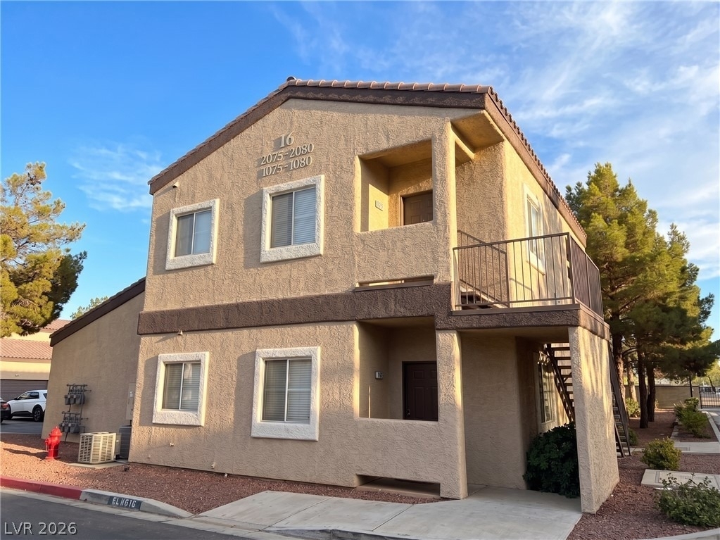 5250 S Rainbow Boulevard - Photo 0