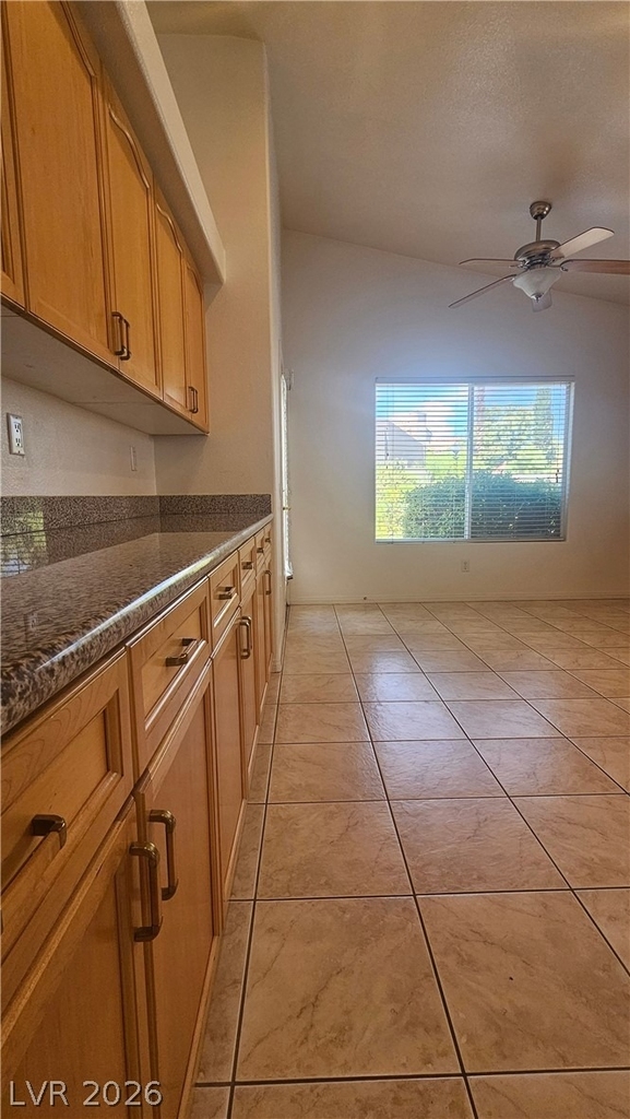 7828 Summer Harvest Avenue - Photo 11