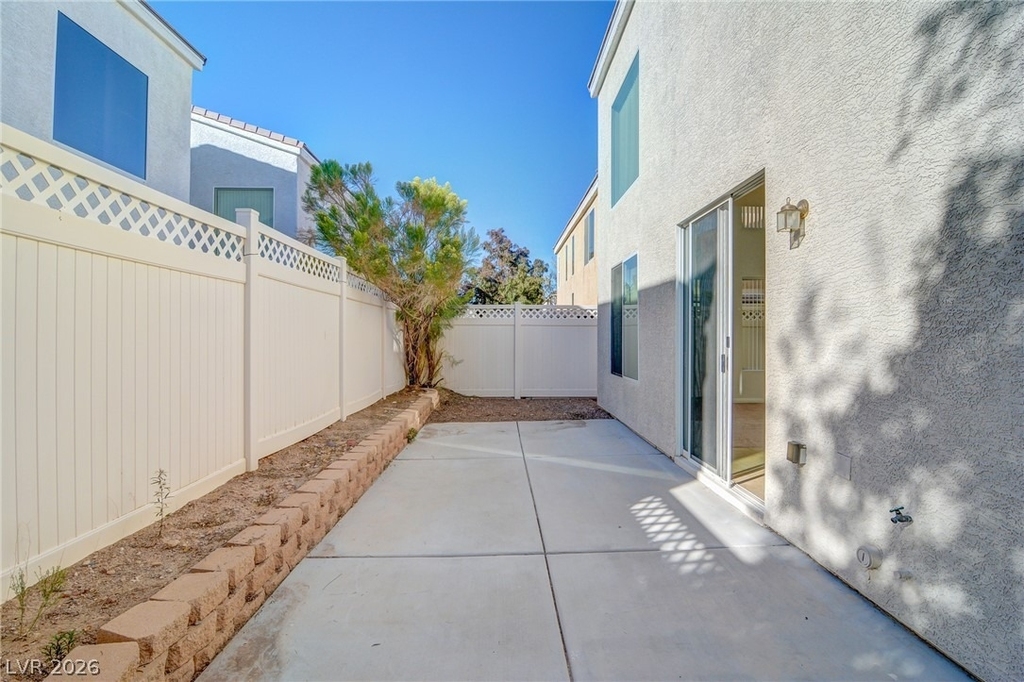 6180 Bridgeport Hills Avenue - Photo 14