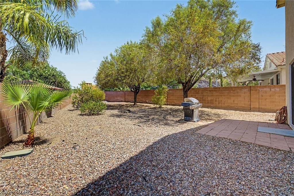 2392 Predera Avenue - Photo 35