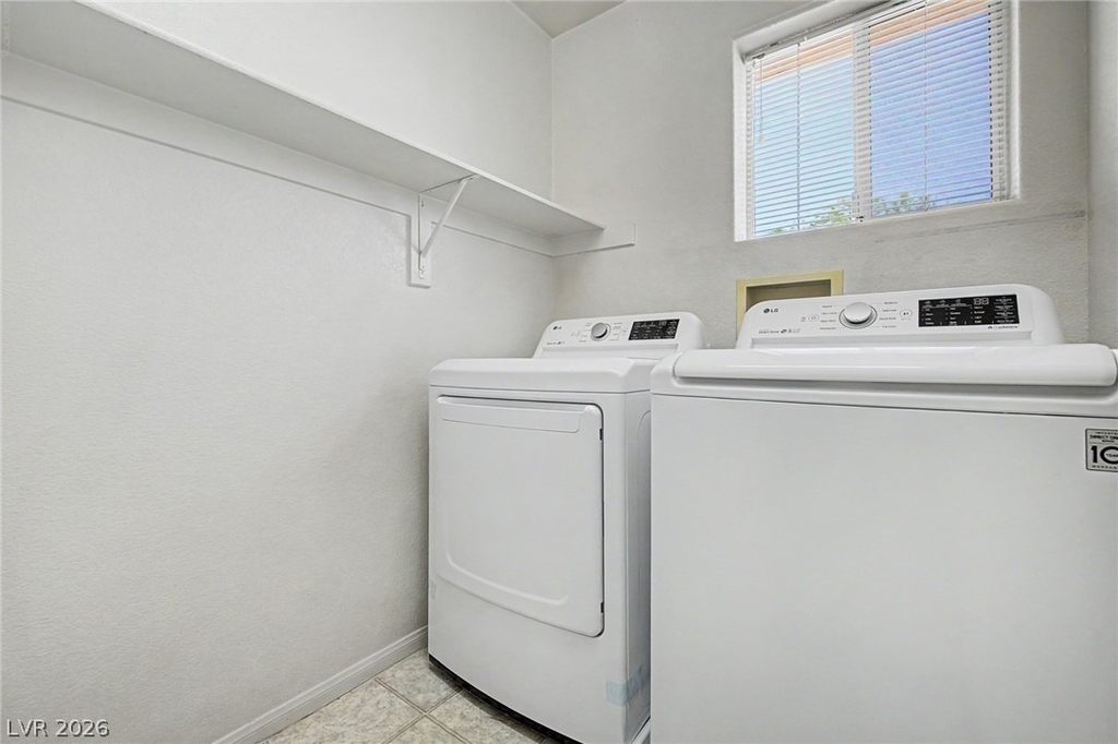 2392 Predera Avenue - Photo 33
