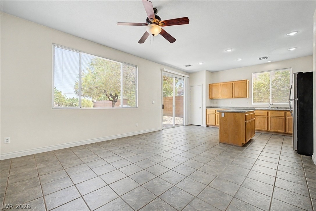2392 Predera Avenue - Photo 9
