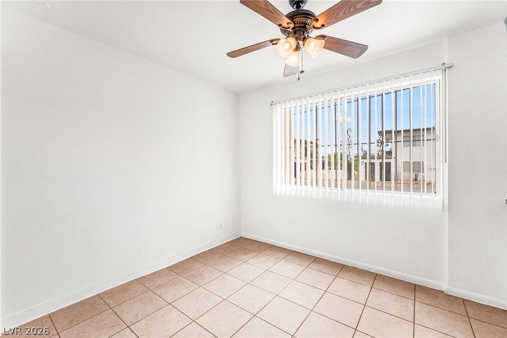 3204 N Michael Way - Photo 10