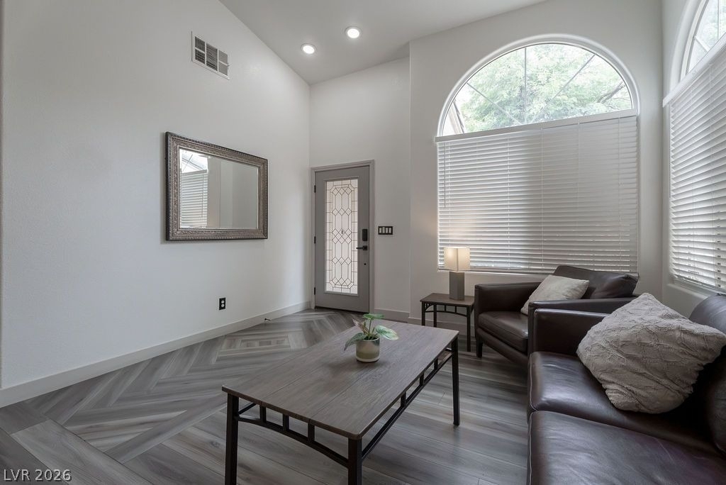 3190 E Eldorado Lane - Photo 4