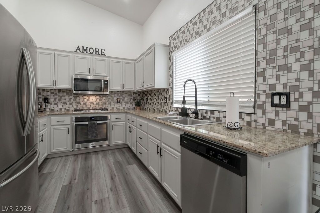 3190 E Eldorado Lane - Photo 9