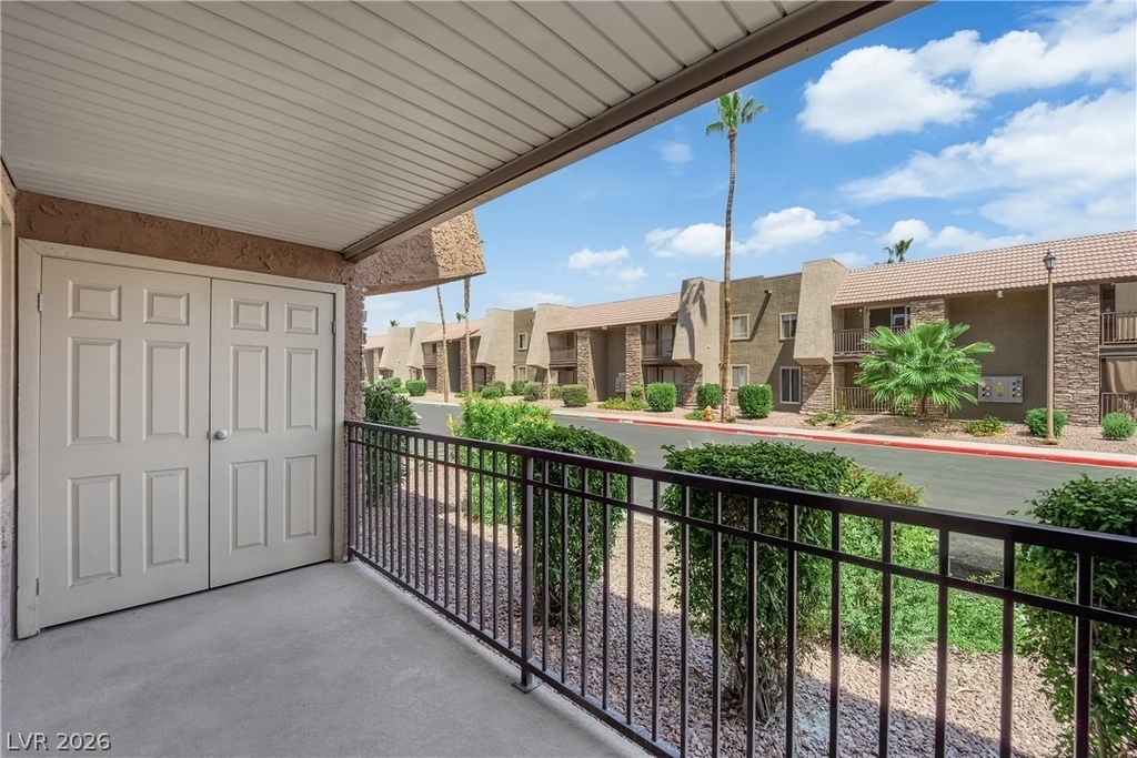 4921 Indian River Drive - Photo 16