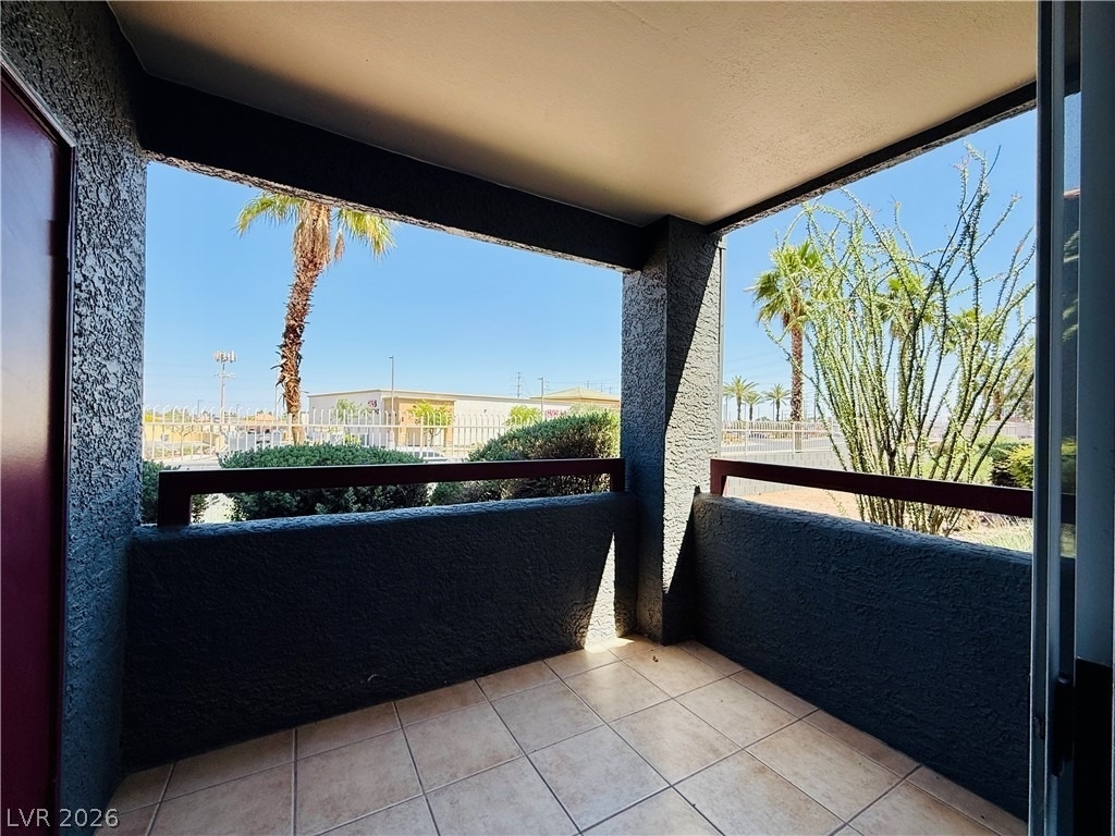 8600 W Charleston Boulevard - Photo 19