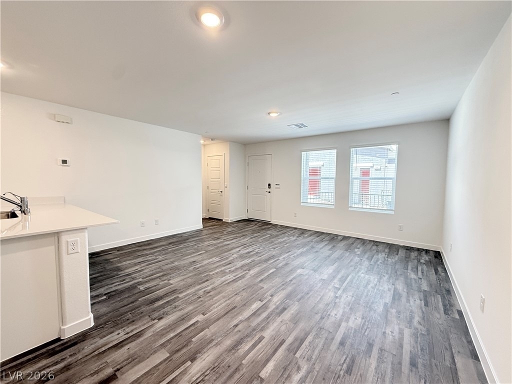 9844 Maple Pass Avenue - Photo 9