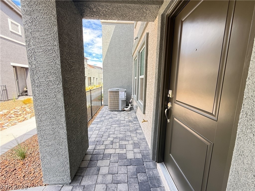 9844 Maple Pass Avenue - Photo 2