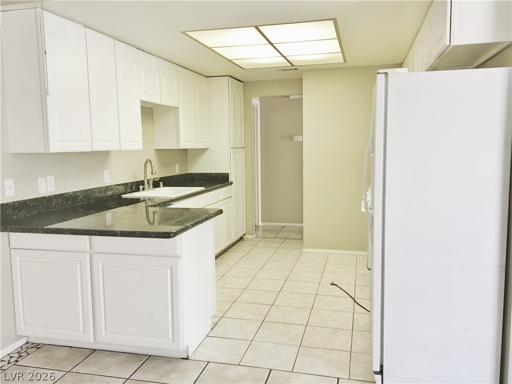 3966 Avocado Drive - Photo 8